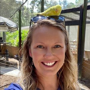 Meet your Posher, Amber